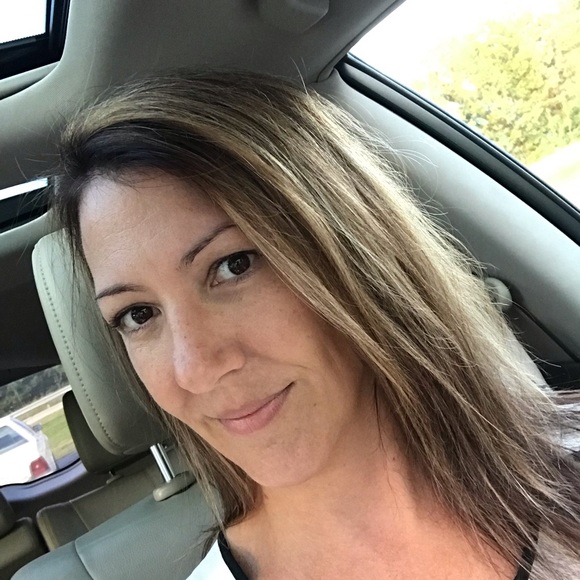 Meet your Posher, Kelly - Picture 1 of 1